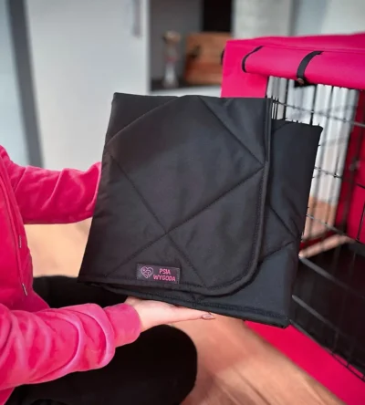 Mata pod klatkę kennelową dla psa